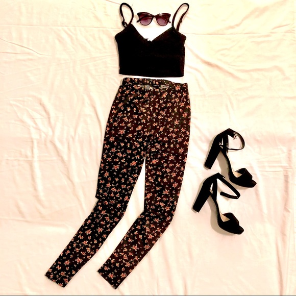 Forever 21 Pants - Floral Leggings